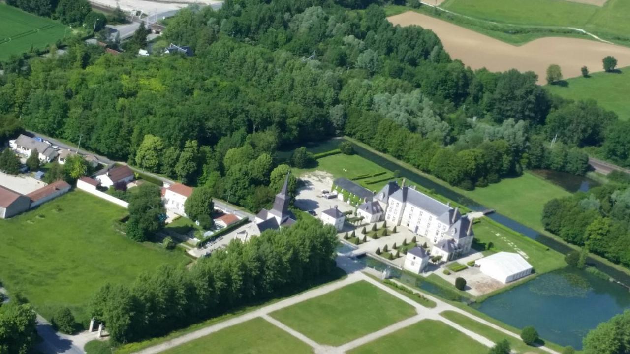 Chateau De Vitry-La-Ville Buitenkant foto